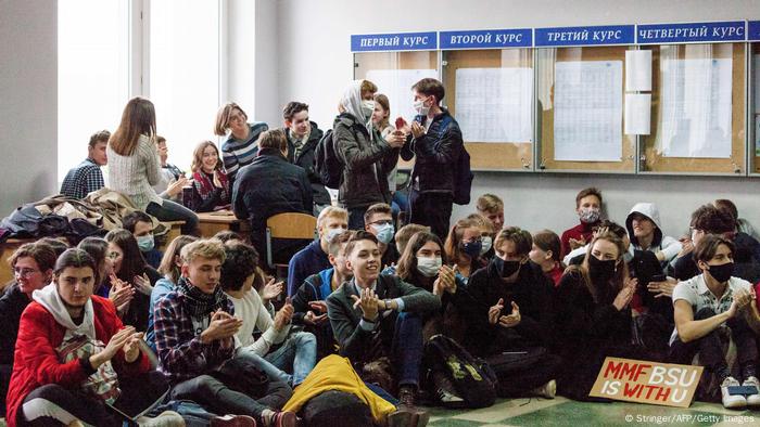 У Білорусі збіг термін ″народного ультиматуму″, розпочався страйк | Новини  - актуальні повідомлення про події в світі | DW | 26.10.2020