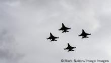 2020 Portuguese GP ALGARVE INTERNATIONAL CIRCUIT, PORTUGAL - OCTOBER 25: A formation of Lockheed F-16A Falcon fighters of the Portuguese Air Force fly over the grid during the Portuguese GP at Algarve International Circuit on Sunday October 25, 2020, Portugal. Photo by Mark Sutton / Sutton Images Images PUBLICATIONxINxGERxSUIxAUTxHUNxONLY GP2012_135438MS2_9033 
