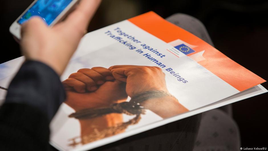 EU lays out 5-year plan against human trafficking | News | DW - Vimarsana News