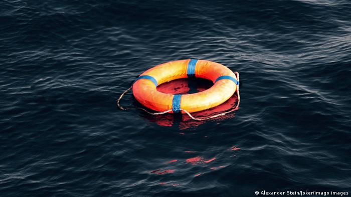 Symbolbild Seenotrettung von Bootsflüchtlingen