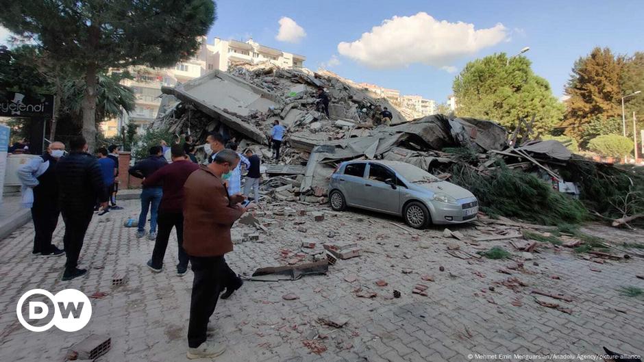 Deadly earthquake rocks Turkey, Greece – DW – 10/30/2020