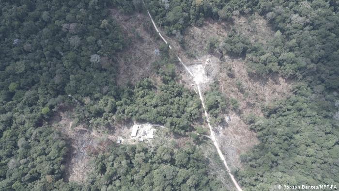 Desmatamento em área invadida no PDS Virola-Jatobá, em registro de setembro de 2020