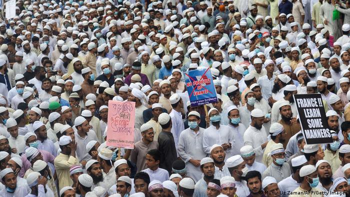Bangladesch Dhaka | Proteste gegen Macron | Demonstranten