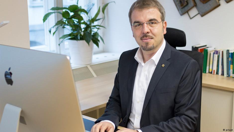 Sejdini Sie wollen die Gesellschaft spalten DW 03.11.2020