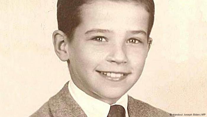 جو بایدن در سن ده‌سالگی در سال ۱۹۵۲