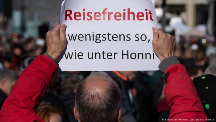 Demonstration «Querdenken» in Leipzig (Sebastian Kahnert/dpa/picture alliance)