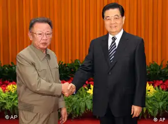 2010年5月5日，胡锦涛在北京会见金正日