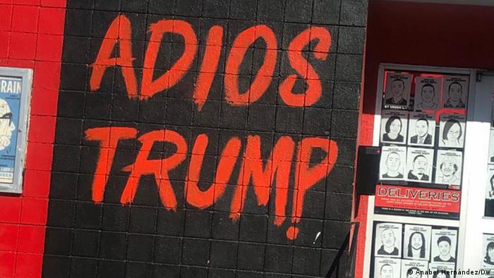 Consigna contra Trump en un barrio latino de California