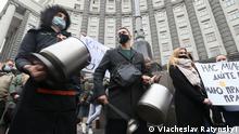 Protest der Gastronomen gegen Teillockdown am Wochenende in der Ukraine.
Ort: Kiew
Datum: 11.11.2020
© Viacheslav Ratynskyi
