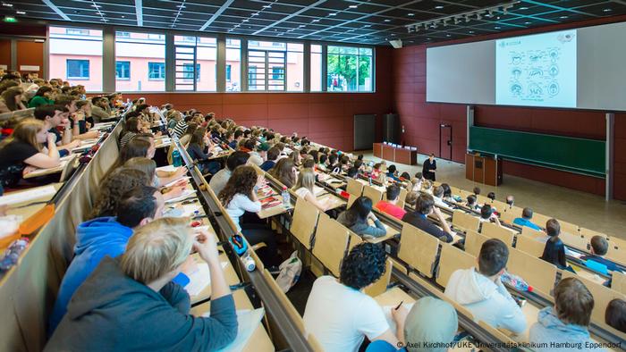 الهيئة الالمانية للتبادل الجانمعي تعد المنفد الأول لولوج الطلبة الآجانب الجامعات الالمانية