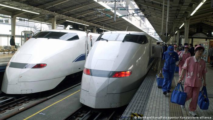Responder vender herramienta Un conductor de tren bala japonés es sancionado por dejar los controles  para ir al baño | El Mundo | DW | 21.05.2021