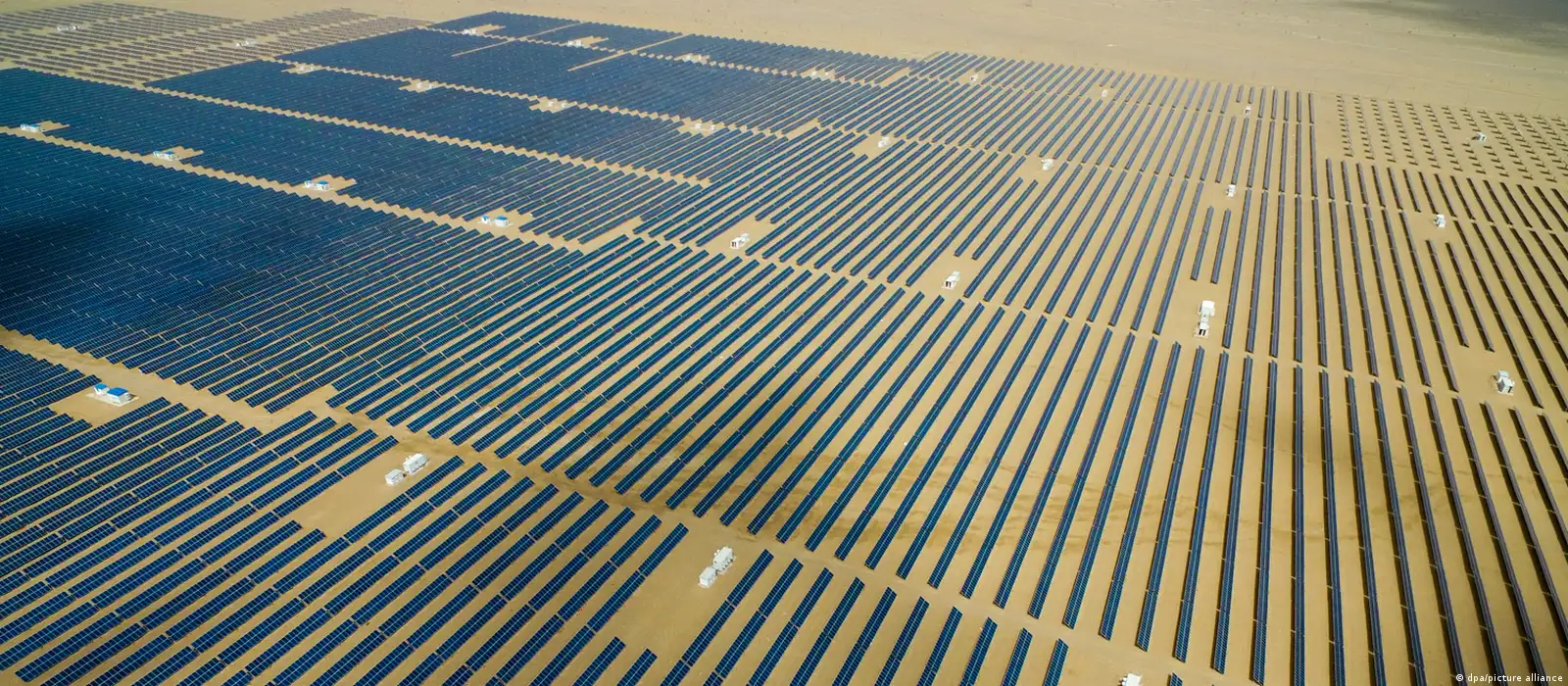 Where do large solar power plants pay off?
