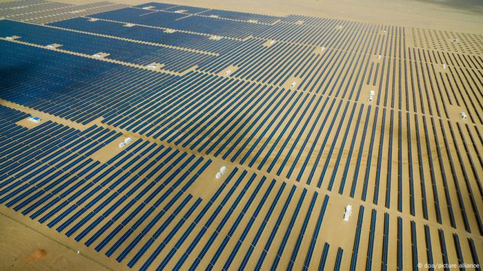 China | Größtes Solarkraftwerk der Welt