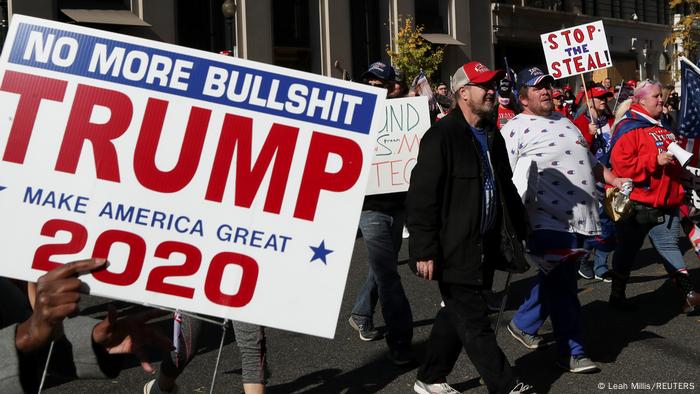 USA I Protest von Trump Unterstützern (Leah Millis/REUTERS)