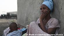 15.11.2020, Sudan, al-Qadarif: Flüchtlinge aus der äthiopischen Konfliktregion Tigray sind in der Region al-Qadarif angekommen. Äthiopiens Regierung hatte nach Monaten der Spannungen mit der Volksbefreiungsfront von Tigray (TPLF) vor einer Woche eine Offensive gegen die Rebellengruppe und Regierungspartei von Tigray begonnen. Foto: Marwan Ali/AP/dpa +++ dpa-Bildfunk +++ |