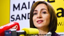 16.11.2020, Moldau, Chisinau: 6387467 16.11.2020 Former Moldovan Prime Minister and leader of the Action and Solidarity Party Maia Sandu, who won the second round of the Moldovan presidential election, speaks to the media during a news conference in Chisinau, Moldavia. On November 15, the second round of the presidential elections took place in Moldova. According to the Moldovan Central Election Commission the leader of the Action and Solidarity party Maia Sandu won 57.75% of the vote. Evgeny Odinokov / Sputnik Foto: Evgeny Odinokov/Sputnik/dpa |