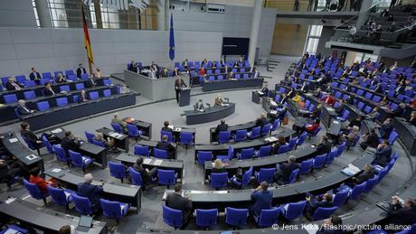 Εμπάργκο όπλων στην Τουρκία συζήτησε η γερμανική βουλή