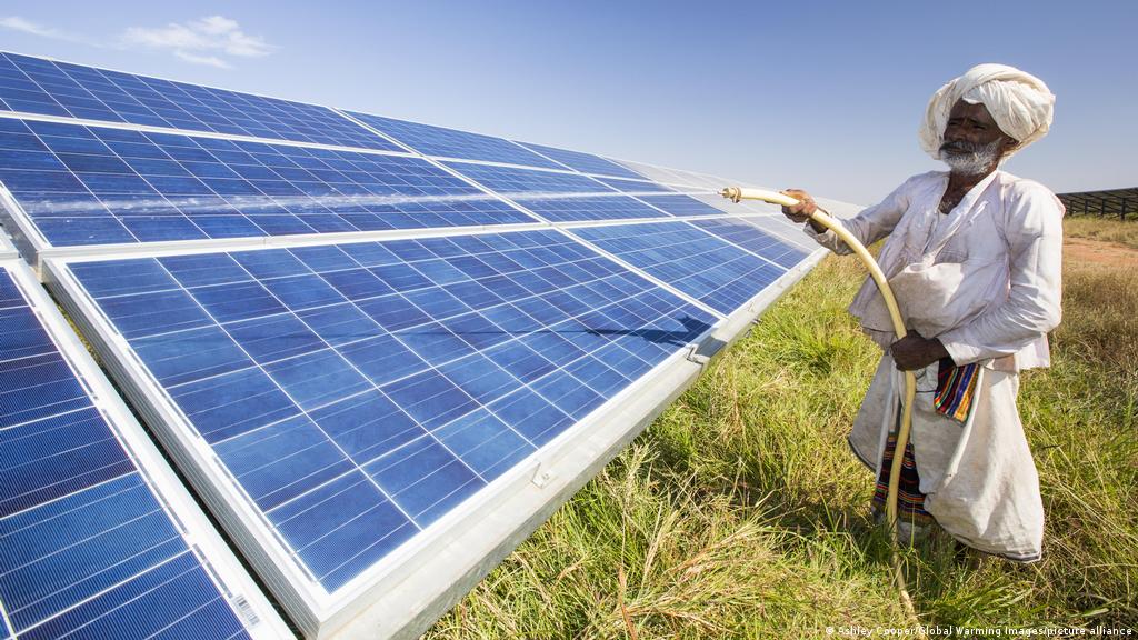 sectie schotel Stoffelijk overschot 4 ways to make solar panels more sustainable | Global Ideas | DW |  17.08.2021