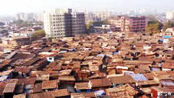 Dharavi der grosste Slums Asiens Projekt Megacities. Copyright: Disha Uppal Asia English South Asia Service Deutsche Welle