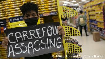 Brasilien I Tödlicher Angriff in Supermarkt