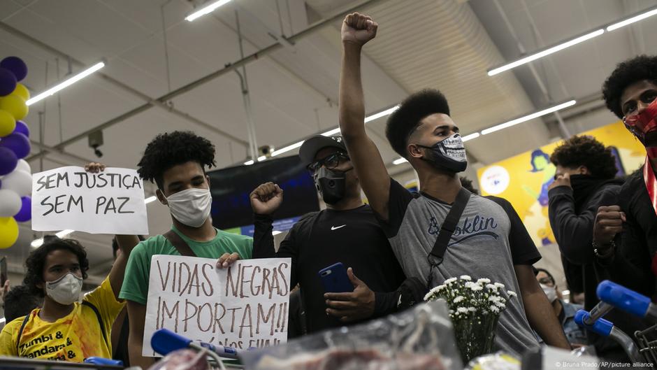 Brasilien I Tödlicher Angriff in Supermarkt