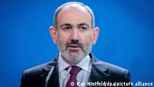 Прем'єр Вірменії погодився на дострокові вибори в 2021 році