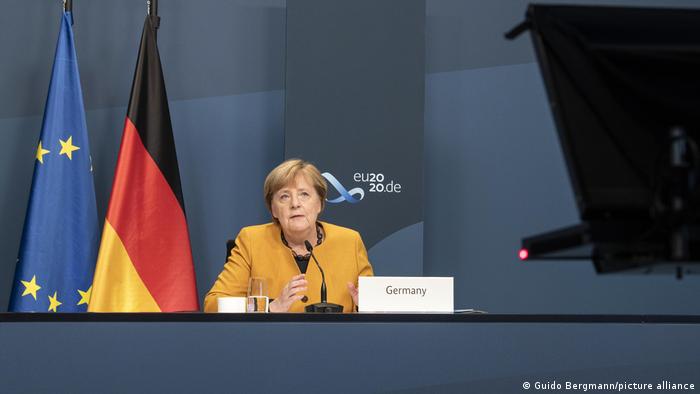 Канцлер германии Ангела Меркель выступает на саммите G20, проходящем в формате видеоконференции