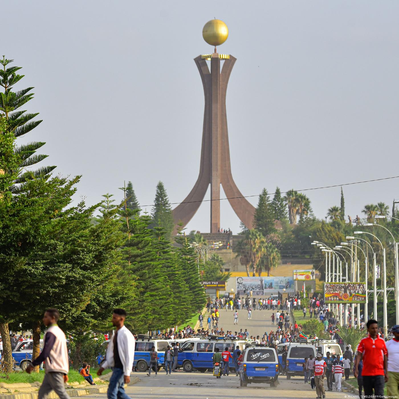 በኢትዮጵያ ጦርነት ዳግም ሲያንዣብብ የትግራይ ክልል ነዋሪዎችና ኢኮኖሚ ካሁኑ ዳፋው ተጭኗቸዋል episode artwork