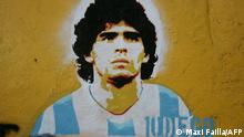 Exabogado de Maradona califica de malísimo su tratamiento