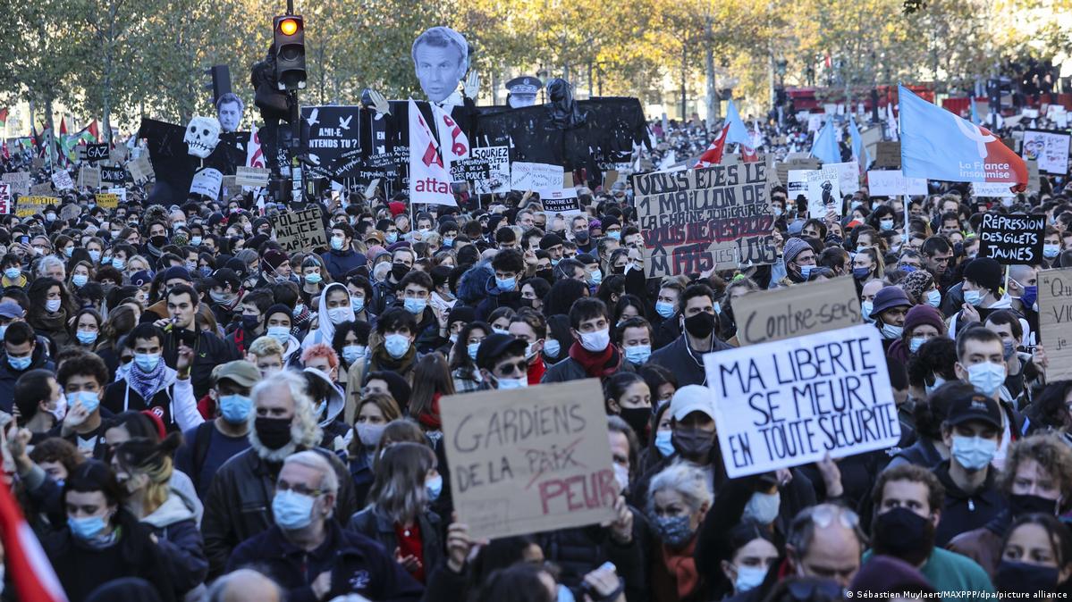Frankreich Protest gegen das neu verabschiedete Sicherheitsgesetz in Paris