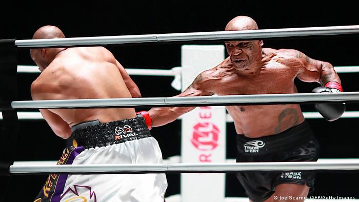 Boxen Roy Jones Jr. vs Mike Tyson 