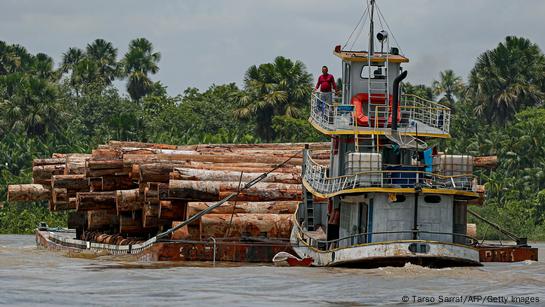 Transamazônica: 50 anos entre ufanismo e desastre ambiental – DW –  27/09/2022