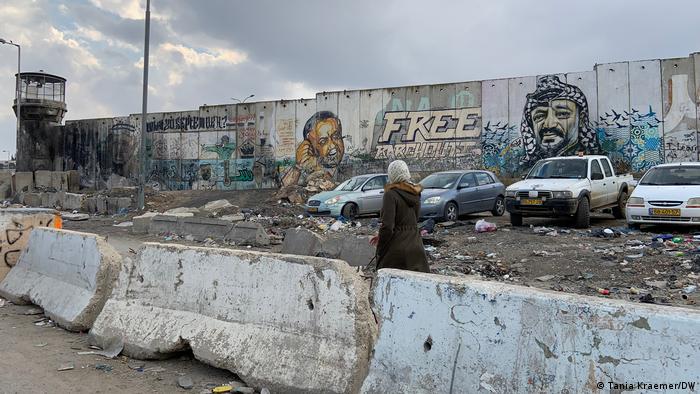 Westjordanland Mauer am Qalandiya Checkpoint zwischen Ramallah und Ostjerusalem