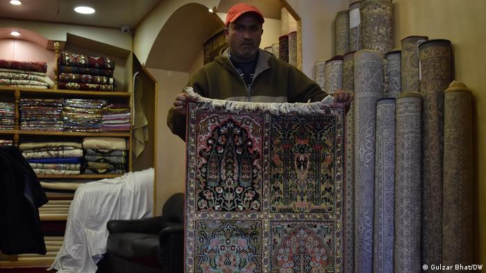 Teppich-Herstellung in Kaschmir