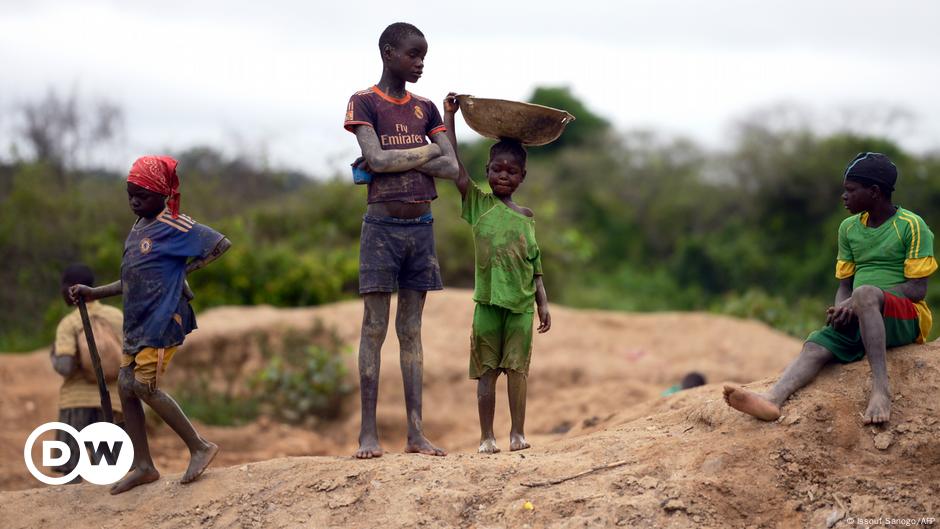 Le travail forcé des enfants dans les mines en Centrafrique