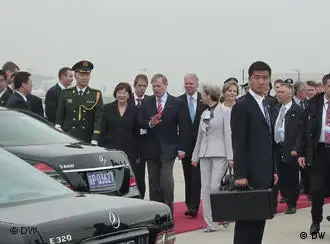 克勒总统一行周一抵达北京
