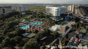 Empty hotels in Antalya