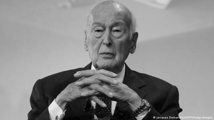 Frankreich Früherer Präsident Valéry Giscard d'Estaing ist tot