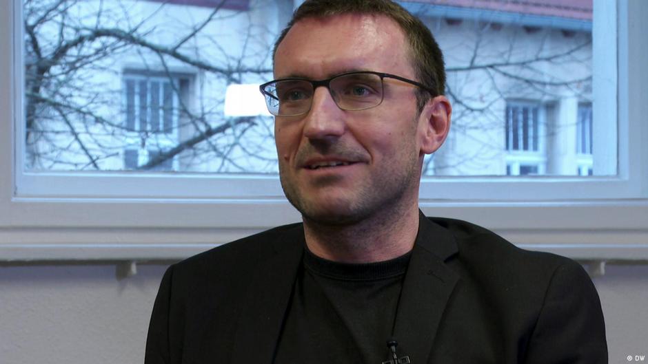 Psychiatrist Dr. Christian Stoppel about mental health DW 12/18/2020