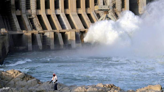 Sudan Merowe Staudamm Flash (AP)