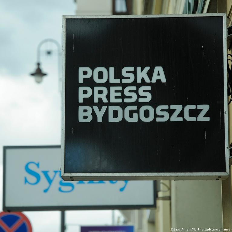 State oil-firm buyout of media group sparks Polish fears