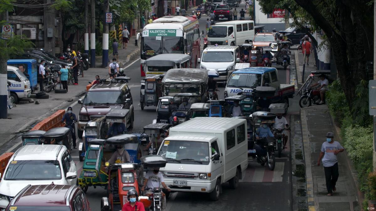 Beating Pollution In Metro Manila With E-mobility – DW – 12/16/2020