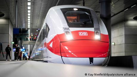 Deutschland BdT | Deutsche Bahn | Kontrolle Maskenpflicht