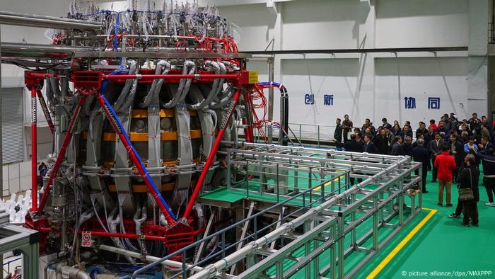 El ″sol artificial″ de China: un reactor clave para las esperanzas de fusión nuclear | Ciencia y Ecología | DW | 08.12.2020