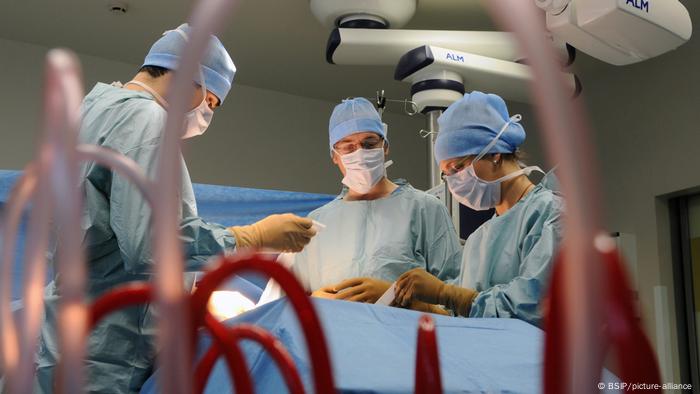 Frankreich Medizin l Urologie - Chirurgie