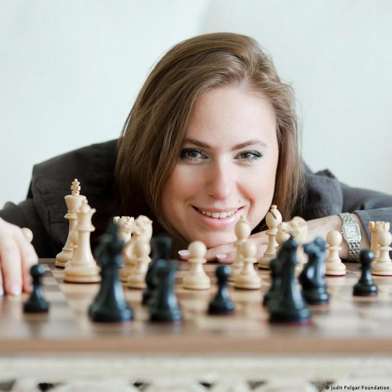 Grandmaster Húngaro Da Xadrez, Judit Polgar Imagem Editorial - Imagem de  preto, avô: 12001640