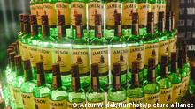 29.12.2016, Midleton, Irland, A view of empty bottles of Jameson Whiskey, inside Old Distillery, in Midleton, County Cork. On Thursday, 29 December 2016, in Midleton, Cork, Ireland. (Photo by Artur Widak/NurPhoto)