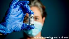COVID-19: в Швейцарии через пять дней после прививки умер пожилой мужчина