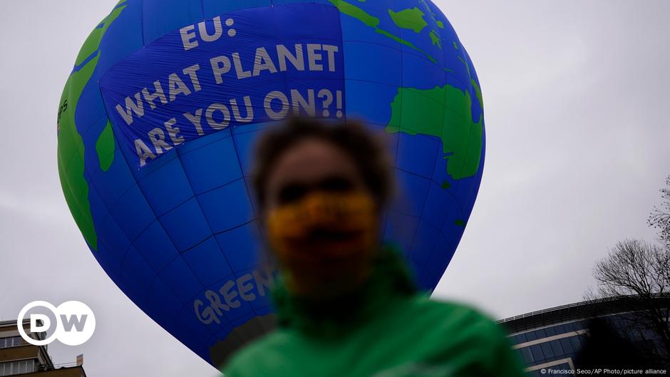 Eu Leaders To Tackle Climate Coronavirus Set Brexit Aside News Dw 10 12