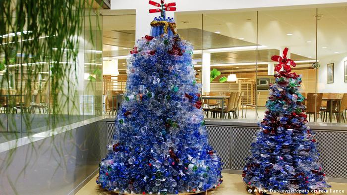 25 Best Images Christmas Decor Using Plastic Bottles  How To Diy